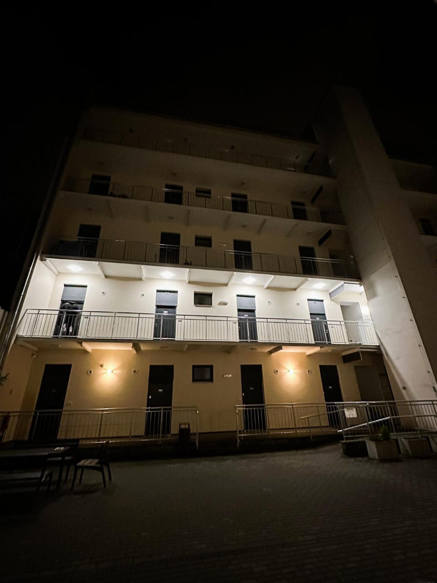 Haas Apartments Downtown With Parking برنو المظهر الخارجي الصورة
