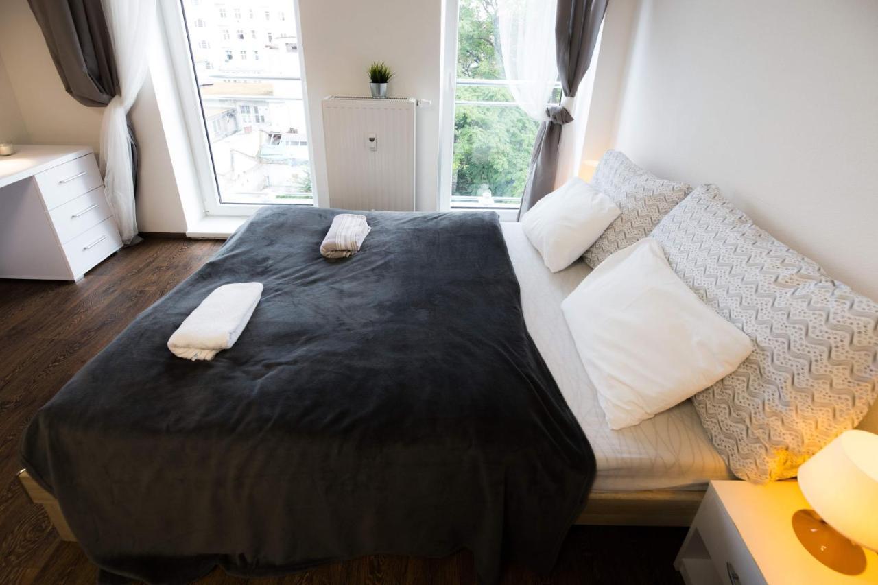 Haas Apartments Downtown With Parking برنو المظهر الخارجي الصورة